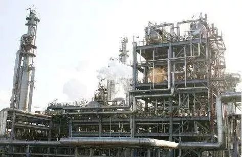 px挺價(jià),滌綸長(zhǎng)絲產(chǎn)銷又爆了 布老板囤不囤貨 聚酯工廠與織造企業(yè)的博弈正在展開